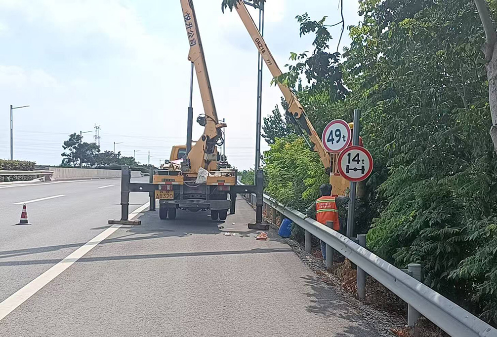 92a570846c707acebc130af261a58028